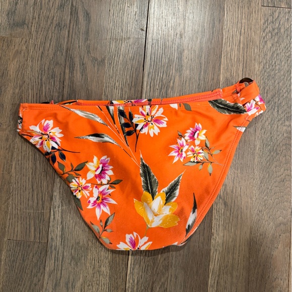 Xhilaration Floral Orange Bikini Top and Bottom size Small - Picture 4 of 10